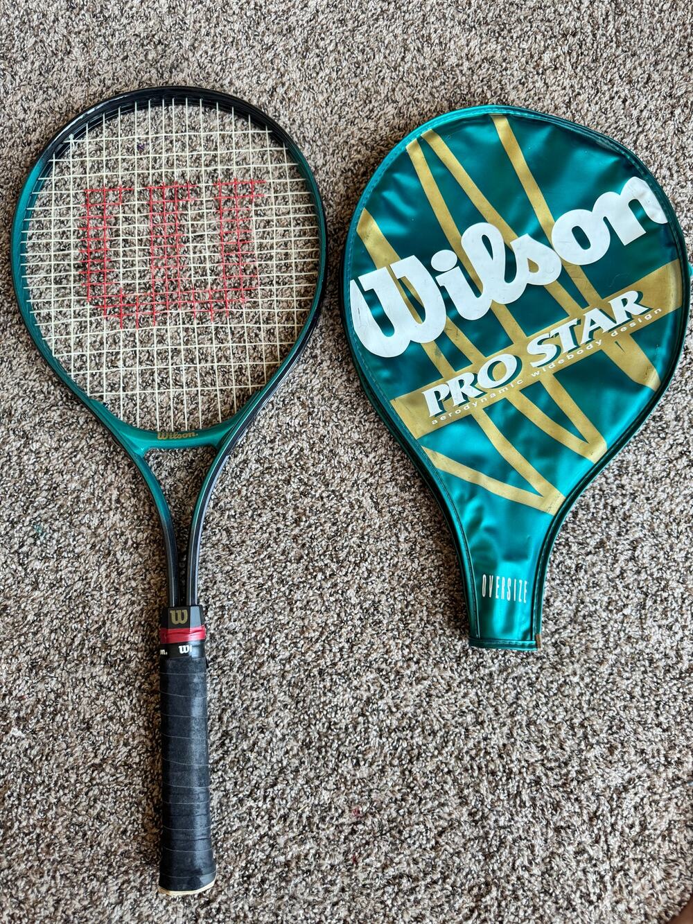 Wilson Pro Star Oversize Tennis Racquet Grip 4 3/8 (L3) With Wilson Cover